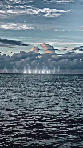 Walaupun berbeza zahirnya terimalah.  #lirklagu #iklim #gerhanacintaluka #foryou 