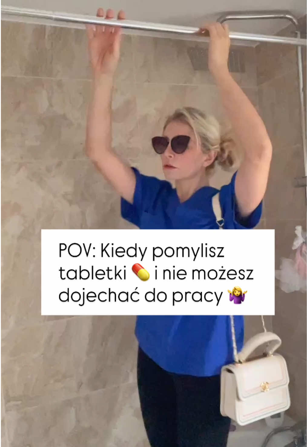 A tak serio — w UK wiele aptek oferuje MediBoxy 💊 To super opcja dla osób, które biorą dużo leków lub suplementów — apteka przygotowuje pudełko z podziałem na dni i godziny 🩺 Nie tylko dla seniorów — także dla tych, co chcą ogarnąć swoje witaminy 💪 JESLI mieszkasz w okolicach Wolverhampton, mam dla Ciebie apteke, która organizuje takie mediboxy z dostawa do domu prosto z Twojej przychodni :)  #Pielęgniarka #porady #polakwuk #zyciewuk #Apteka 