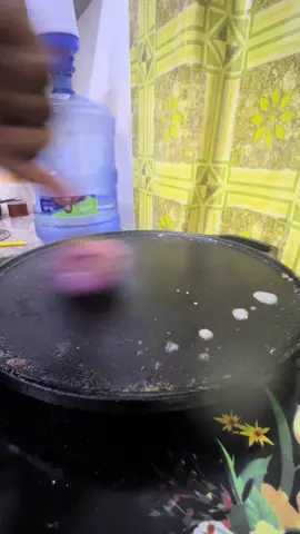 Salary Kahan Jaati Hai… #viralvideo #farooqcooks #2025 #dosa #eggdosa 