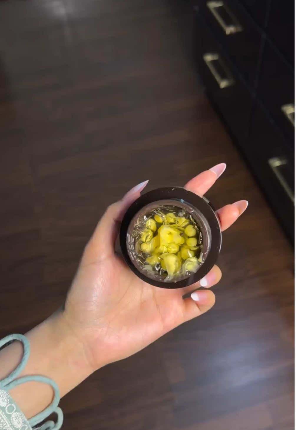 Struggling with dull skin? 😩 This is your sign to try Medicube Deep Vitamin C Capsule Cream 🍊✨ Brightens, fades dark spots & gives that glass-skin glow 💛 Light, smooth & perfect for Pakistani skin ☀️ Shop now at @makeupbucket — Authentic Korean Skincare 🇰🇷💫