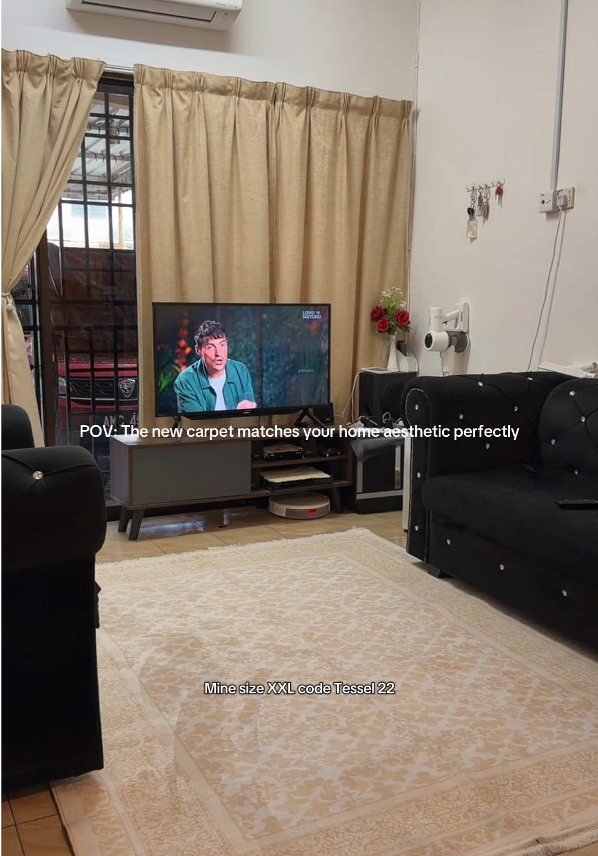 Gebu sedap je carpet ni . Nanti raya nak repeat lagi lah! #karpetdubai #karpetruangtamu #karpetmurah #karpetraya #carpetaesthatic 