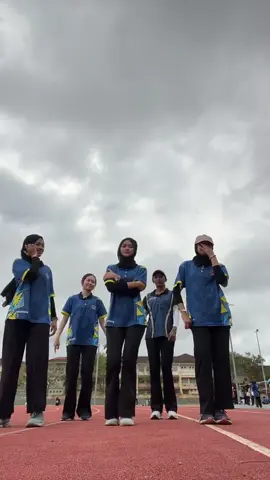 with my aero girlss , missing @nana and @meni 😭 #harisukannegara #kmj #fyp #aerodance #xybca 