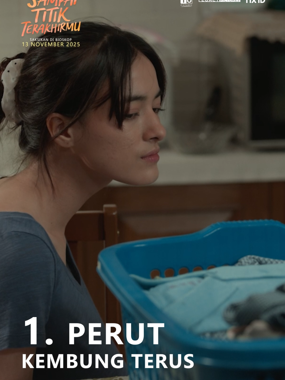 Banyak yang gak sadar kalau gejalanya mirip masalah pencernaan biasa 😢 Oleh karena itu, penyakit ini sering disebut silent killer karena gejalanya samar dan baru terasa saat sudah parah. Jadi, yuk mulai peduli sama tubuh sendiri ❤️ periksa kalau ada yang terasa gak biasa, karena deteksi dini bisa menyelamatkan nyawa. ✨ Sampai Titik Terakhirmu ✨ Film Berdasarkan Kisah Nyata Perjuangan dan Cinta Albi & Shella Tayang 13 November 2025 di bioskop‼ #SampaiTitikTerakhirmu #STTM #FilmSampaiTitikTerakhirmu #LytoPictures #TikTokTainment 