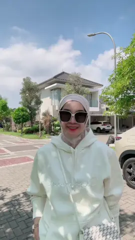 Celana panjang wanita 🤍 #ootdfashion #ootdhijab #celanapanjangwanita #fypviralシ 