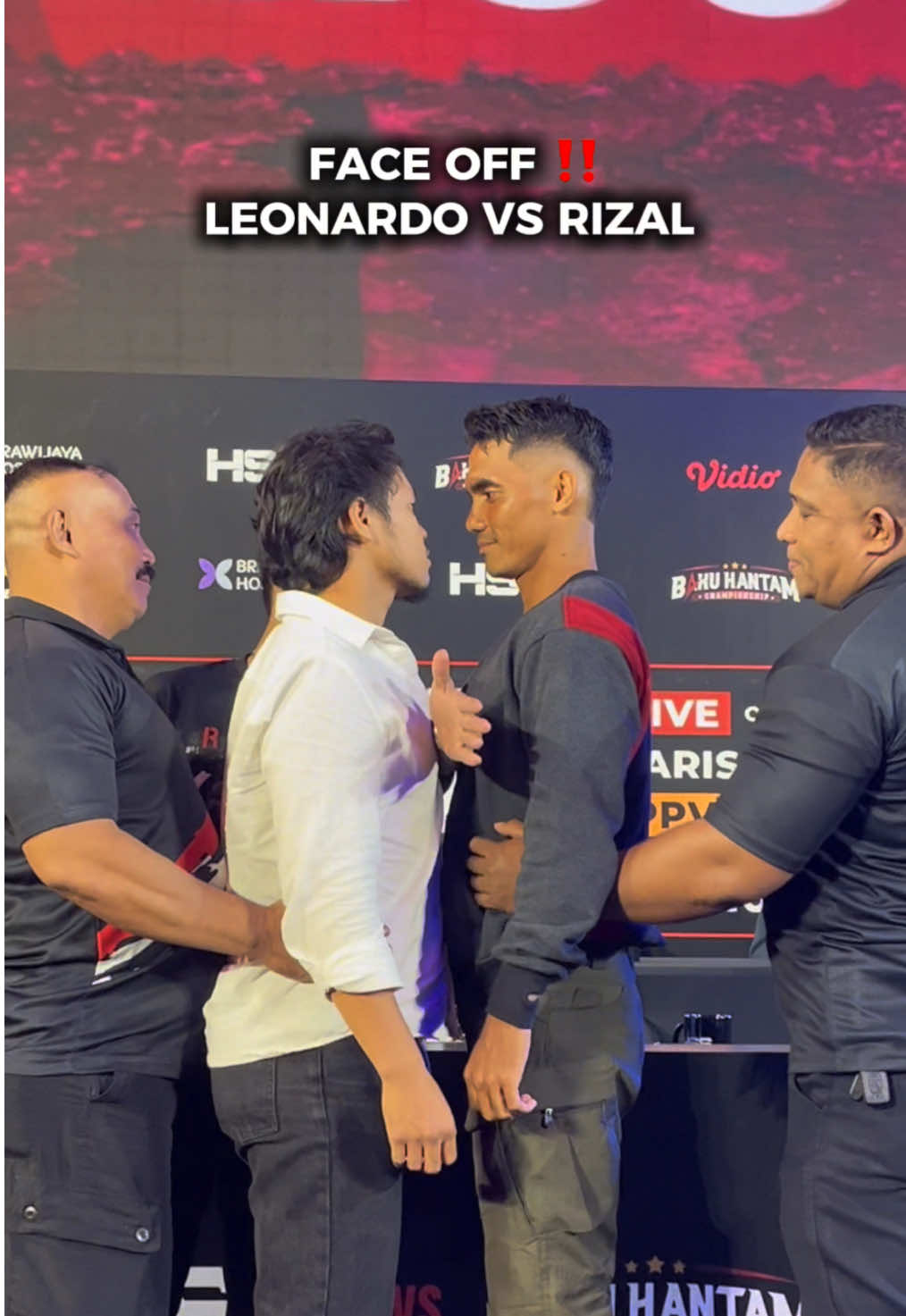 LEONARDO vs RIZAL TONTON PRESS CONFERENCE HSS X BAKU HANTAM LIVE DI YOUTUBE PARIS PERNANDES MINGGU, 12 OKTOBER 2025 DI @W Superclub  #HOLYWINGSSPORTSHOW #HOLYWINGSSPORTNIGHT #HOUSEOFCHAMPIONS