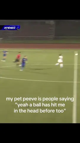 no wonder why my face is sore 🤣 #fypシ゚ #football #goalkeeper #footballhitmehead #funny 