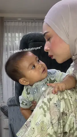 Sabar ya dek dikit lagi nanti bisa cobain ini juga😭😭🤣