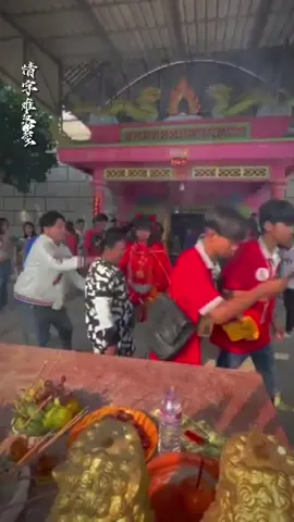 កុមារទេព្វក្រហម🪷🔥ហុងហៃអឺ/红孩儿🪷🔥ហេងៗលុចូលច្រើនៗសុខសប្បាទាំងអស់គ្នា🪷🔥#អ្នកតាចិន#អ្នកតាចិន紅孩兒#វិស័យអ្នកតា#អាណាចក្រអ្នកតា#红孩儿@Jing 