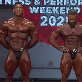 Ramon Dino Campeón de Classic Physique 🦖🏅 | #fyp #mrolympia #2025 #classicphysique #campeón 