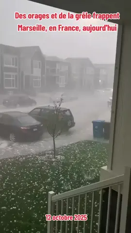 Des orages et de la grêle frappent Marseille, en France, aujourd'hui #marseille #france 