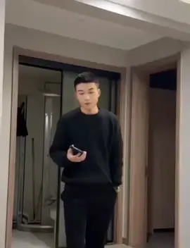 ရန်ဖြစ်ပြီး သူ့ဘက်ကအရင်လာချော့တာ😒 #creatorsearchinsights #xuhuongtiktok #doyin #like #fyp 