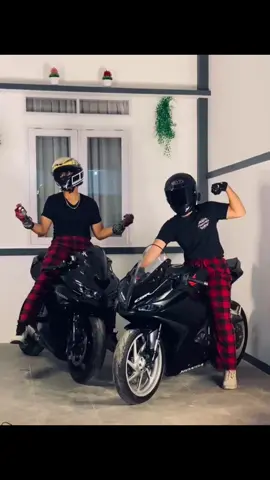 +999999 aura #cbr250rr #zx25r 