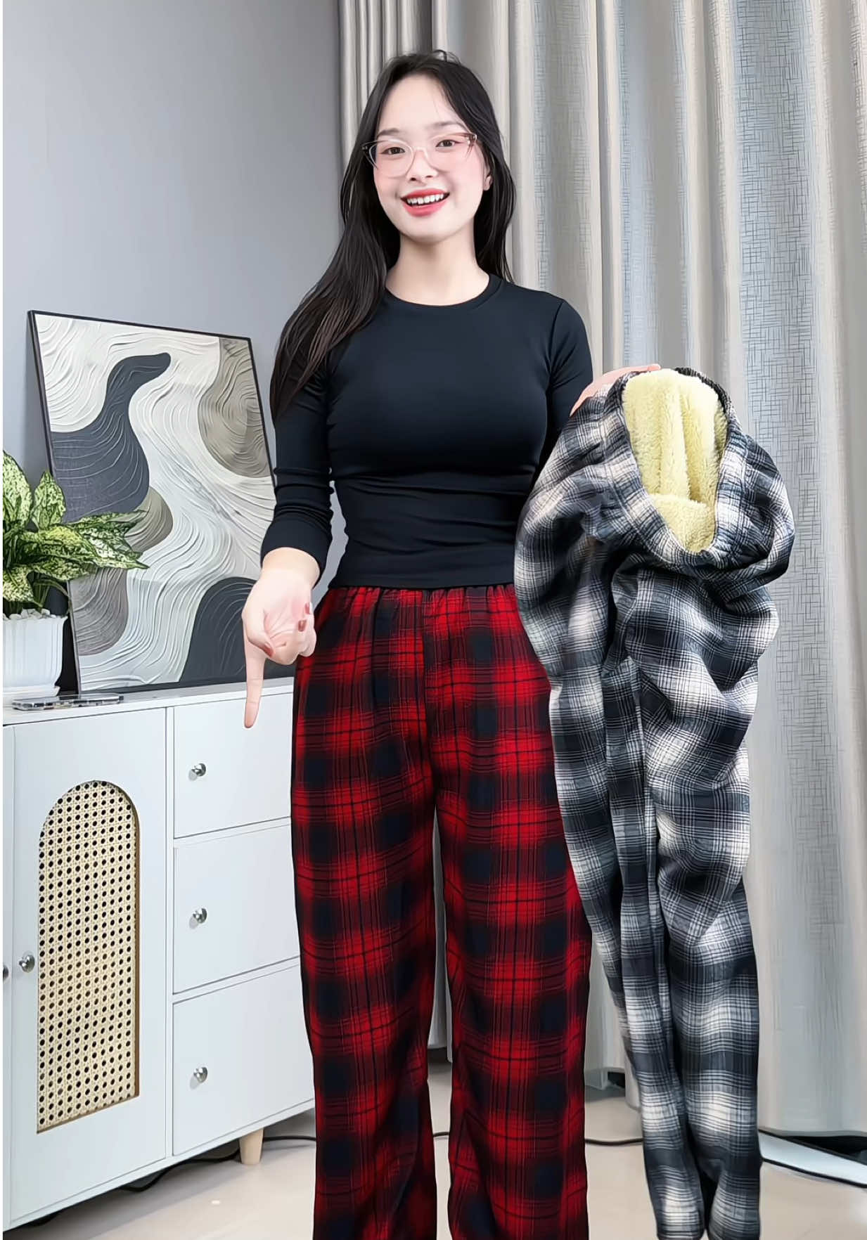 Quần kẻ lót lông siu dày siu ấm #hiennguyen666666 #thoitrangnu #quankecaro #quankelotlong #xuhuong 