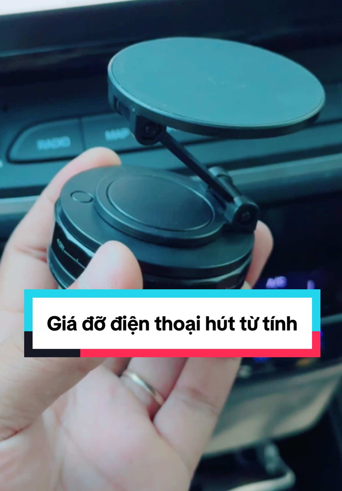Giá đỡ điện thoại hút từ tính #giadodienthoaixoay360 #giadodienthoaioto #giadodienthoai #giadodienthoaitutinh #giadodienthoaixemay 