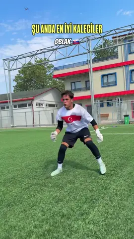 Luar biasa  GK ICONIC #DEVA#FOOTBALL#tepisan#GKgg#komentator