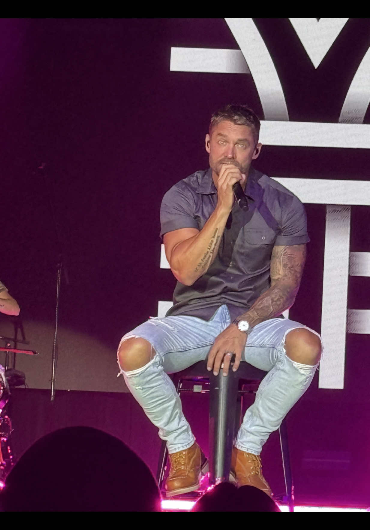 #brettyoung #eaglemountaincasino #concert #brettyoungconcert @Brett Young 