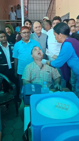 हैजा रोग को महामारी विरुद्ध प्रतिकार्य खोप महानगरपालिका को प्रमूख राजेशमान सिंह ज्यू ले पनी खानु भयो ।