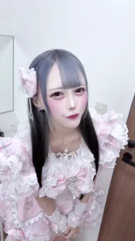 コンコン？？？言ってるの？？ #fyp #おすすめにのりたい #メロ秋投稿キャンペーン #アイドル #地雷メイク 