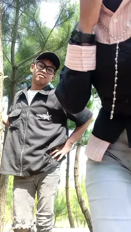cek outfit gagal😭🤏🏻#trending #fyp #masukberanda #fypdongggggggg 
