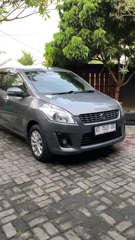 Family car  ter empuk d kelasnya👌 Ertiga gx 2012 transmisi manual Kondisi good condition no pr bebas laka dan bebas banjir Nopol ad pajak on hidup dokumen lengkap👌👌 More info bisa langsung dm atau wawa admin ada di bio👆👆👆 Terimakasih🙏🙏 #tjcars #eritiga #ertigagxmanual #ertigagx2012 