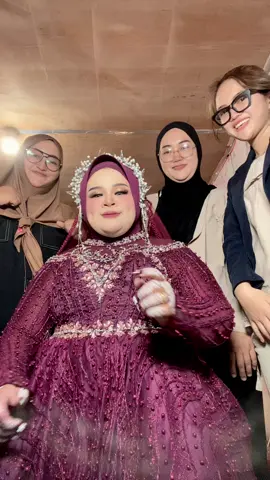 Trend tepuk sakinah dulu guys 🥰🥰 #muatangerang#muakarawaci#muajakarta#zhanuramakeup#makeupweddingtangerang 