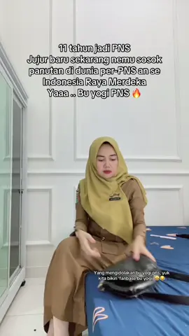 Nge fans berat sama bu yogi 😂 #ibugurueca #gurutiktok 