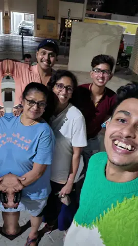 Visa හරි දේ කියන්න ගිහින් මඩ ඉල්ලන් කන අපි සෙට් එක 