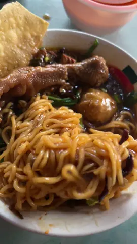 Hujan2 ngemie ayam😜 #fyp 