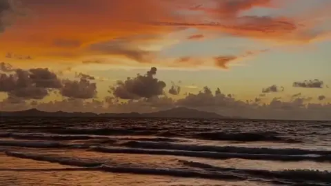 ពេលនេះអូនបានធ្វើបដិវត្តន៍ស្នេហាយើង ដោយប្រើហេតុផលដ៏ស្ងប់ស្ងាត់បំផុត ប្រយោគចុកឈាមគឺ គ្មានអនាគត