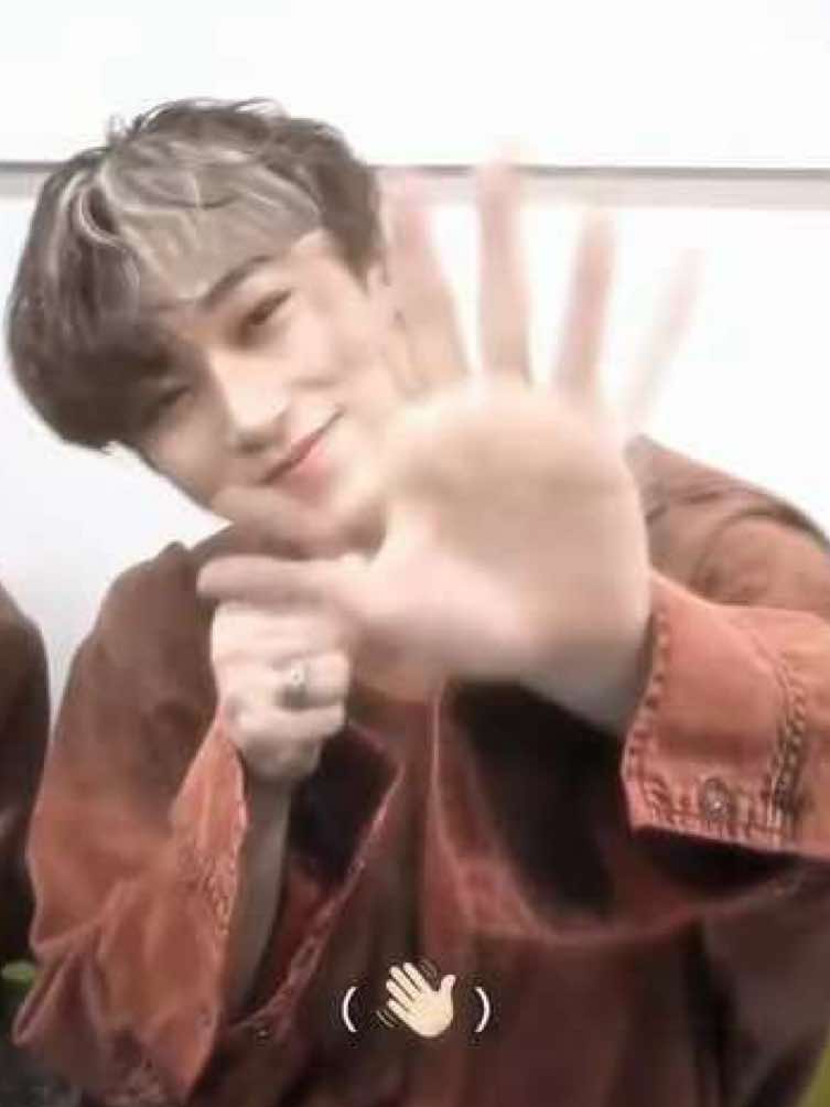 awee my baby honey pookie dookie lookie smookie moochie ( cr; dyyoungd ) #san #choisan #ateez #fyp #foryou 