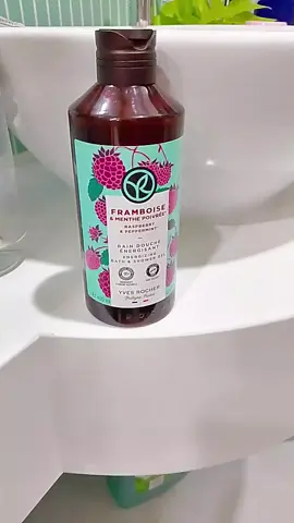 Sữa tắm dưỡng ẩm #suatam  #suatamyvesrocher  #suatamtrangda 