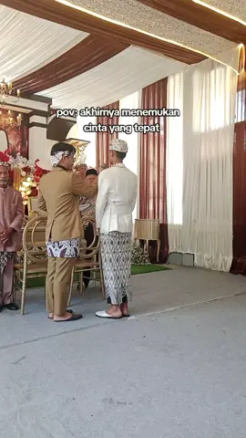 samawa ya wawa dan istri @mrezayanuarsyah #wedding #weddingtiktok #weddingdreams #fypage 