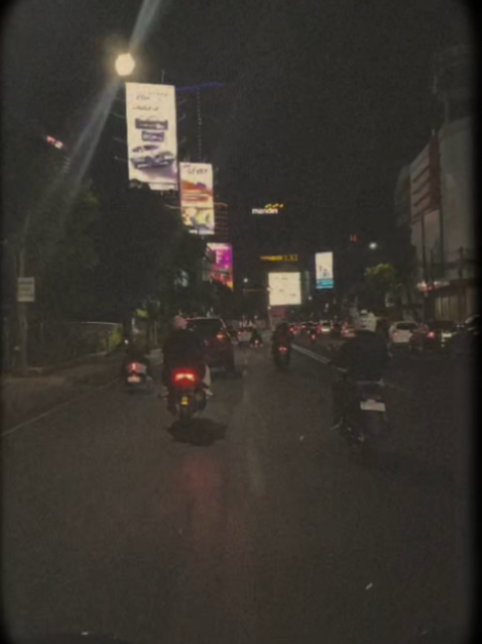 Surabaya kala itu.... #sby24jam  #citylightvibes 