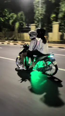 @vaa🦋 💐💗 #beatdeluxe #beatdeluxemodifikasi #bucin #trend #fyp 