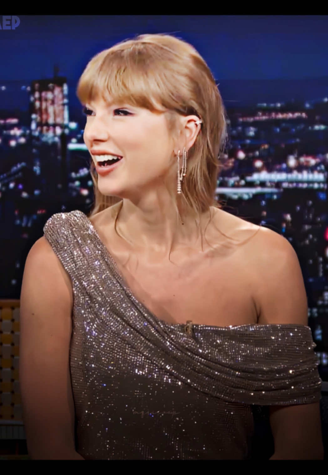 taylor getting her masters back is my roman empire #mqrieaep #taylorswift #ts12 #taylorswiftmasters #theerastour vsdt: @𝖾𝗆𝗒⸆⸉ @Fabs♡ @olivia⸆⸉ @nina @25th street🚦 @May⸆⸉  ོ @may🦎 ⸆⸉ @Quiny🧁⸆⸉ @Tiane⸆⸉ @🖇️va ⸆⸉ @Ben ⸆⸉ 