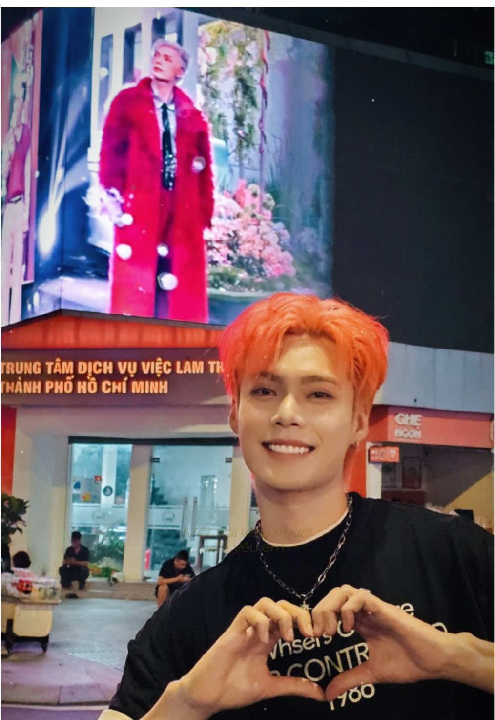 Jey B và các anh em xin cảm ơn rất nhiều @team5seasons vì đã thực hiện project này, cùng với tất cả các khán giả thân yêu đã luôn theo dõi và ủng hộ cho 5 anh em. Jey B sẽ cố gắng hơn nữaa, cả nhà đồng hành với Jey B nhaaa 🫶🏻   #AnhTraiSayHi2025 #NguoiNhuAnhXungDangCoDon #JeyB 