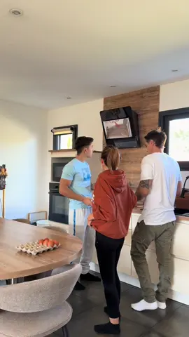 Dimanche tapas et cinéma entre filles 🥰 Bonne journée les amis 💋