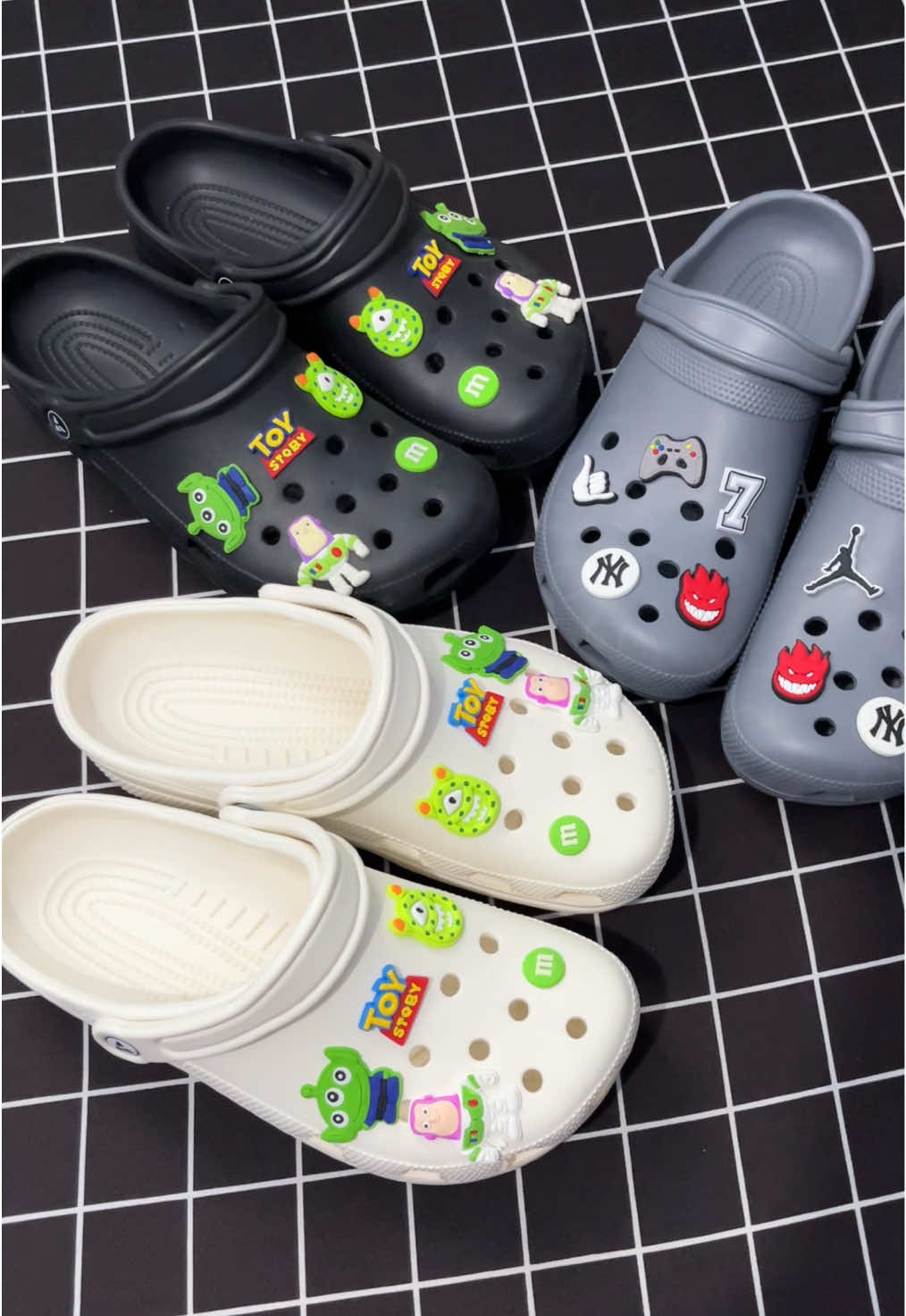 nih yang lagi cari sandal baim / sandal kodok #sandalbaim #sandalkodok #sandalslop #rekomendasisandal 