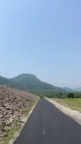 Enakeun jalannya #paranggombong #paranggombongviewjatiluhur #jatiluhur #purwakarta #fyp 