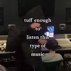 fwth typ f song . #fyp #bartikaeamrai 