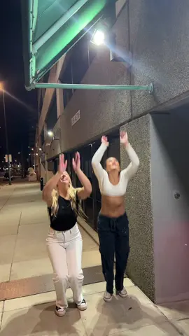 Me and @carlcass  after the bar #mauiwowie 