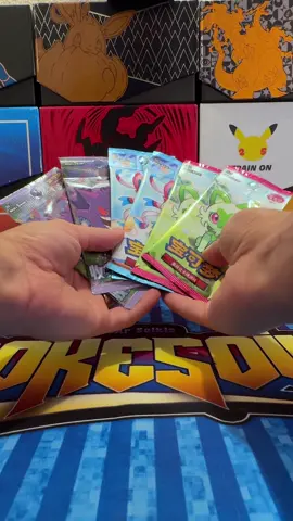 ⁨	פותח בוסטרים סיניים מ ‪@פוקיזון  Pokezone ‬ ! את כל הבוסטרים האלה ועוד רבים תוכלו למצוא באתר - Pokezone.co.il #קלפיפוקימון #פוקיזון #pokezone #pokemon⁩