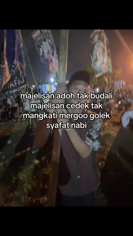 sue ora mngkt#majelissholawat #sholawatan #mafish #majelisazzahir #gusiqdam 
