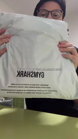 Gymshark haul #gymshark #haul #gymclothes #fyp 