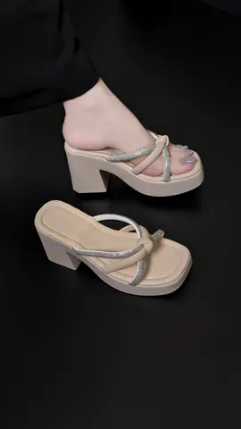 Dép xuồng đính đá (Chân to tròn tăng 1 size) #giaydep #giayxinh999 #xuhuong #viral #dep 