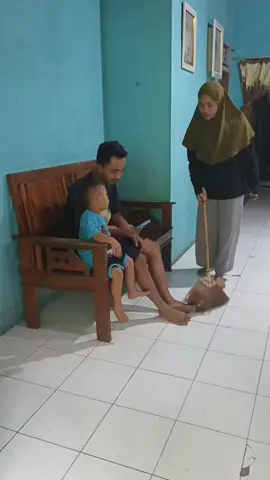 angkat kaki #fyppppppppppppppppppppppp  #komedi #hiburan #videolucu #videoviral