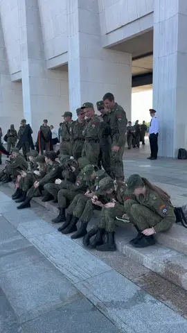 tương lai của nước Nga nằm trên vai những bạn trẻ.#xuhuong 