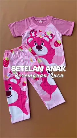 Nyaman dipakai, desain simpel dan adem dikulit •Menggunakan bahan vista terry printing lembut dan tidak panas •Desain simpel, cocok Untuk anak perempuan •Tersedia ukuran untuk usia 1 hingga 7 tahun •Mudah dicuci, tidak mudah melar dan tahan lama •Harga terjangkau, cocok untuk kebutuhan harian atau stok baju anak #setelananak #setelananakperempuan #setelananakmurah #setelananakcewek #piyamaanak 