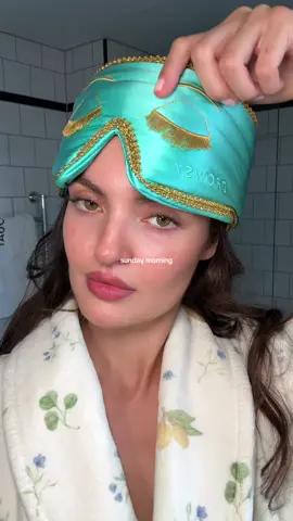 sunday morning skincare @Drowsy Sleep Co. eye mask @SURI toothbrush @medicube global zero pore pad @Ranavat saffron essence @rhode skin glazing milk @haruharu wonder eye cream @Tatcha US the dewy milk @Clinique dramatically different spf @Olehenriksen pout preserve @Naturium urea body serum @Saltair Body deodorant @Kopari Beauty body mist #skincare #skincareroutine #morningskincare #sundayselfcare  
