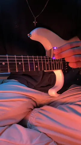 Bagian 39 | Andai Aku Bisa – Tulus 🎸 🎧 Gear: Squier Sonic Stratocaster + nux mg-30 #tulus#andaiakubisa#4u#fypシ#guitartok